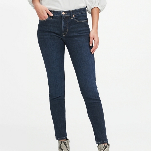 26R Banana Republic Indigo mid-rise ankle jeans - Picture 1 of 5
